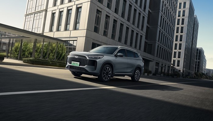 一周新车盘点 | 五菱宏光MINI EV 新增四门车型 星纪元ES增程版开启预售  第10张 一周新车盘点 | 五菱宏光MINI EV 新增四门车型 星纪元ES增程版开启预售  第10张